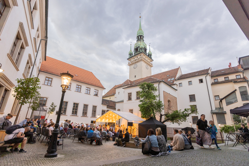 A look back at the Brno Dances and Sings show